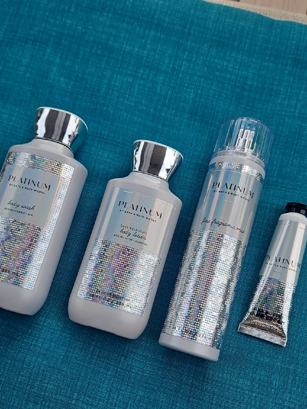 Bath & Body Works Platinum Body Wash & Care Set - Silver - Picture 3 of 16